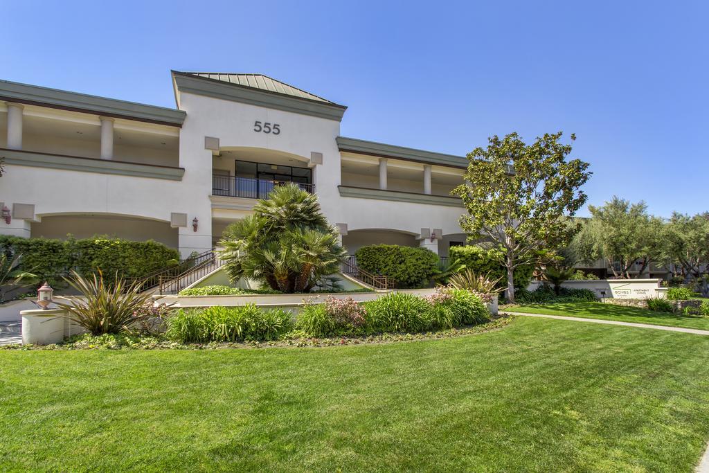 Apartamento Eaves Mountain View At Middlefield Exterior foto
